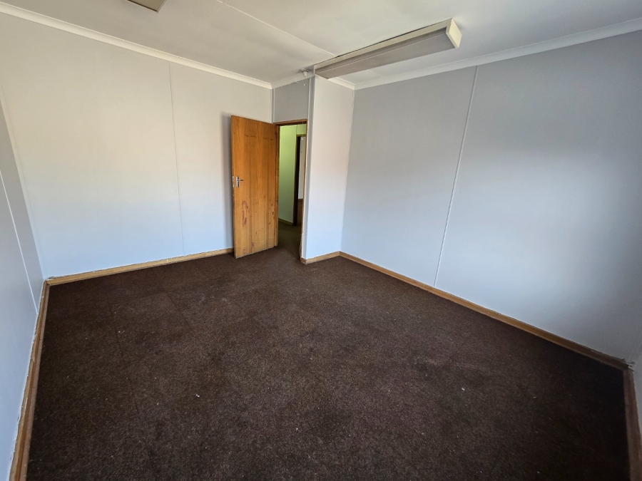 To Let commercial Property for Rent in Bethlehem Free State